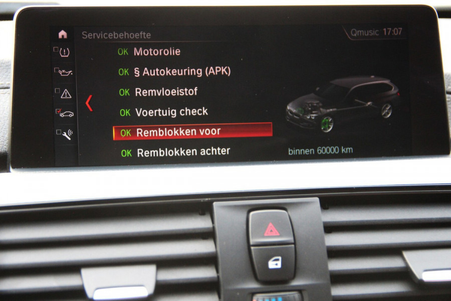 BMW 3 Serie Touring 318i M Sport | 2E EIGENAAR | PANO-DAK | LEDER | HARMAN-KARDON | SPORTONDERSTEL | STOELVERW | NAVI | PDC | LED
