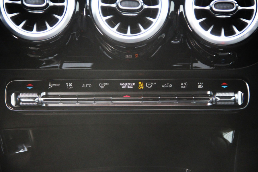 Mercedes-Benz CLA-Klasse Shooting Brake 180