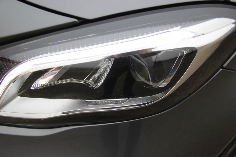 Mercedes-Benz GLA 220 4MATIC AMG Line | Navi | Dodehoekassist | LED | El.Achterklep | PDC | Cruise | Keyless | ISOFIX |