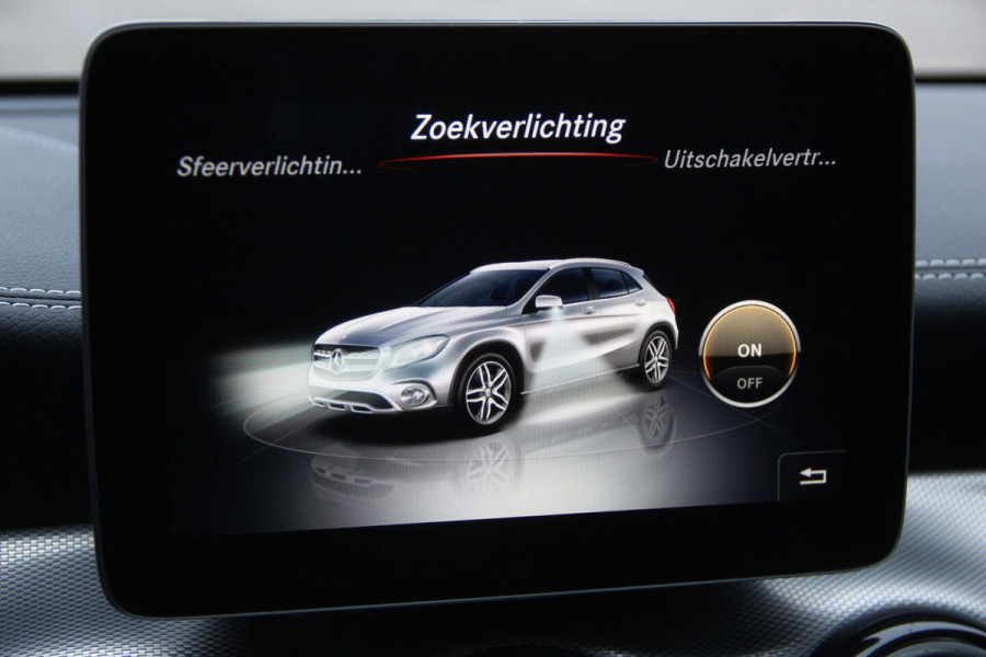 Mercedes-Benz GLA 220 4MATIC AMG Line | Navi | Dodehoekassist | LED | El.Achterklep | PDC | Cruise | Keyless | ISOFIX |