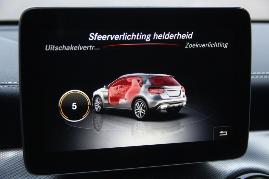 Mercedes-Benz GLA 220 4MATIC AMG Line | Navi | Dodehoekassist | LED | El.Achterklep | PDC | Cruise | Keyless | ISOFIX |