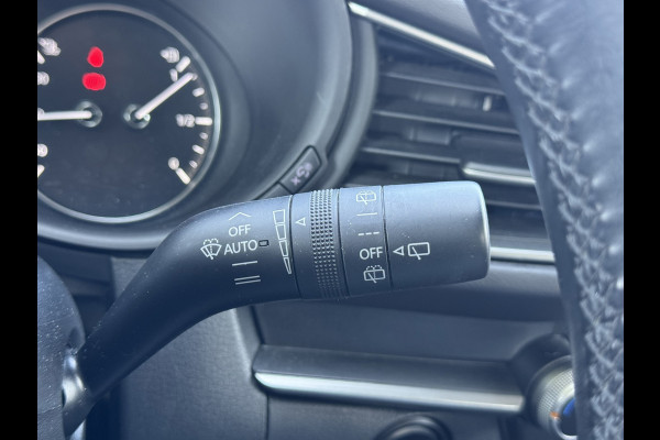 Mazda CX-30 2.0 e-SkyActiv-G M Hybrid | Carplay/Android, Head-Up, PDC, Cruise, Licht- en Regensensor, Airco |