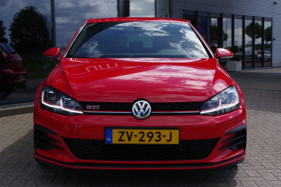 Volkswagen Golf 2.0 TSI GTI 245 PK Automaat Performance, Winterpakket, Digitale Cockpit, Carplay, Climate Control