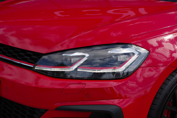 Volkswagen Golf 2.0 TSI GTI 245 PK Automaat Performance, Winterpakket, Digitale Cockpit, Carplay, Climate Control