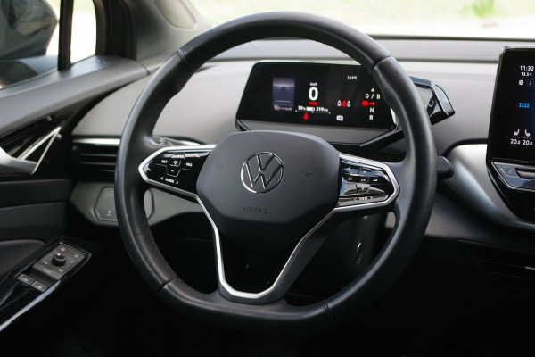 Volkswagen ID.4 Pure 52 kWh 149 PK, Adap. Cruise Control, Stuur- & Stoelverwarming, Carplay, LED, Parkeersensoren