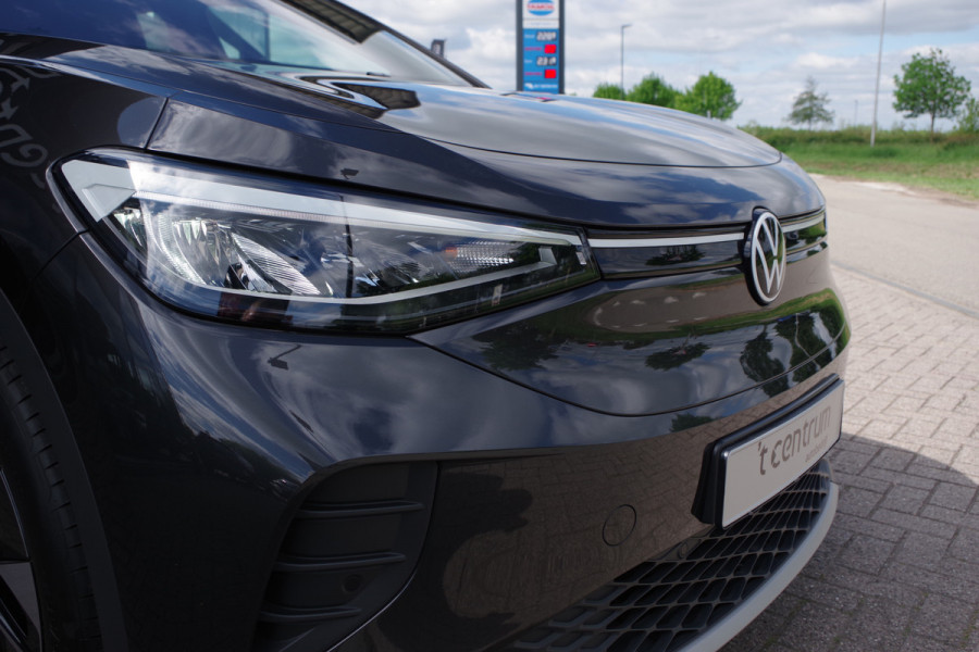 Volkswagen ID.4 Pure 52 kWh 149 PK, Adap. Cruise Control, Stuur- & Stoelverwarming, Carplay, LED, Parkeersensoren