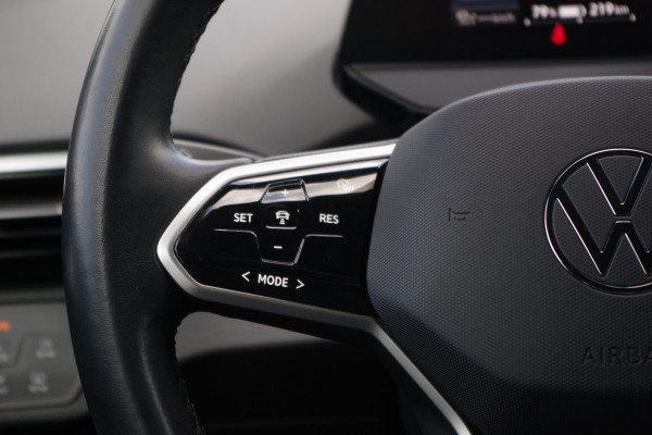 Volkswagen ID.4 Pure 52 kWh 149 PK, Adap. Cruise Control, Stuur- & Stoelverwarming, Carplay, LED, Parkeersensoren