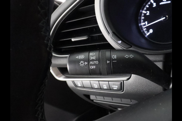 Mazda 3 2.0 X HYBRID SPORT-X 186 PK GARANTIE 2032* APPLE CARPLAY/ANDROID. PDC ETC