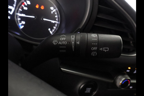 Mazda 3 2.0 X HYBRID SPORT-X 186 PK GARANTIE 2032* APPLE CARPLAY/ANDROID. PDC ETC