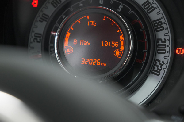 Fiat 500 1.0 Hybrid Dolcevita | Panoramadak | Apple Carplay | Parkeersensoren