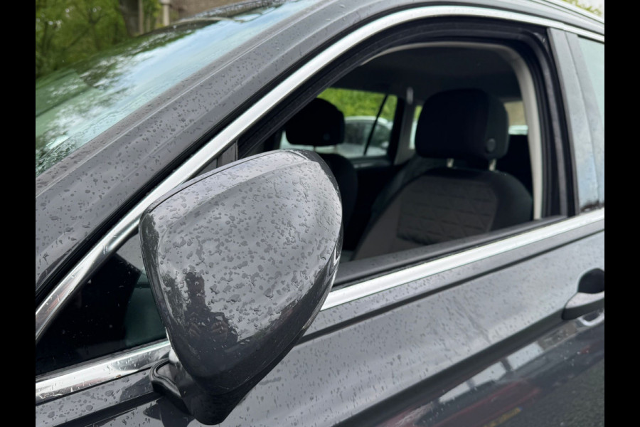 Volkswagen Tiguan TSI 245PK HYBRIDE DSG LIFE TREKHAAK/NAVI/VIRTUAL