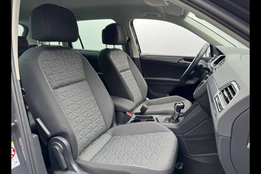 Volkswagen Tiguan TSI 245PK HYBRIDE DSG LIFE TREKHAAK/NAVI/VIRTUAL