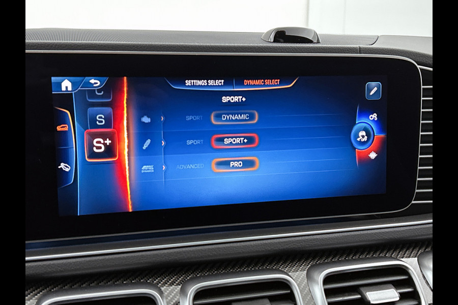 Mercedes-Benz GLE Coupé AMG 53 Hybrid 4MATIC+ Night Edition Premium Plus | Winterpakket | Remklauwen in rood | Sierelementen AMG carbon | MAGIC VISION CONTROL | Stoelverwarming | Trekhaak | Dashcam | 22 inch kruisspaaks AMG-velgen | AMG tankdop in chroom | Panoramaschuifdak | 360° camera |