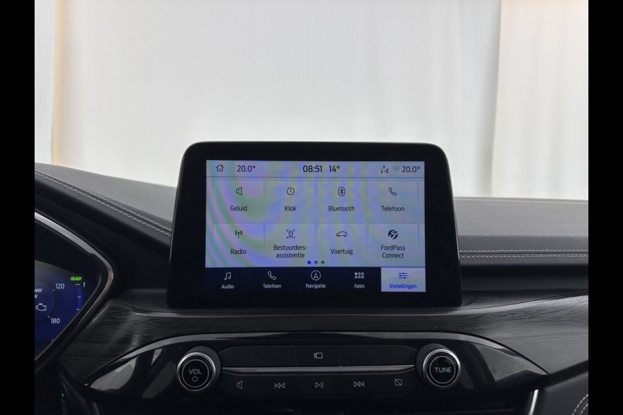 Ford Kuga 2.5 PHEV Vignale (Plug-in) (INCL-BTW) Aut. *LEATHER | ADAPTIVE-CRUISE | FULL-LED | DIGI-COCKPIT | KEYLESS | DAB | CARPLAY | NAVI-FULLMAP | MEMORY-PACK | HEATED-COMFORTSEATS | PRIVACYGLASS | TOWBAR | 18''ALU*