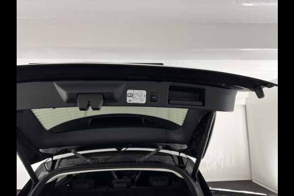Ford Kuga 2.5 PHEV Vignale (Plug-in) (INCL-BTW) Aut. *LEATHER | ADAPTIVE-CRUISE | FULL-LED | DIGI-COCKPIT | KEYLESS | DAB | CARPLAY | NAVI-FULLMAP | MEMORY-PACK | HEATED-COMFORTSEATS | PRIVACYGLASS | TOWBAR | 18''ALU*