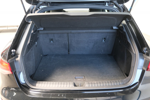 Audi A3 Sportback 35 TFSI Pro Line Automaat - N.A.P. Airco, Cruise, PDC, Carplay.