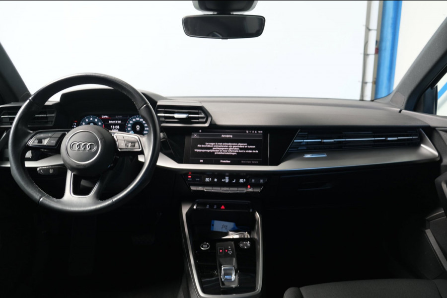 Audi A3 Sportback 35 TFSI Pro Line Automaat - N.A.P. Airco, Cruise, PDC, Carplay.