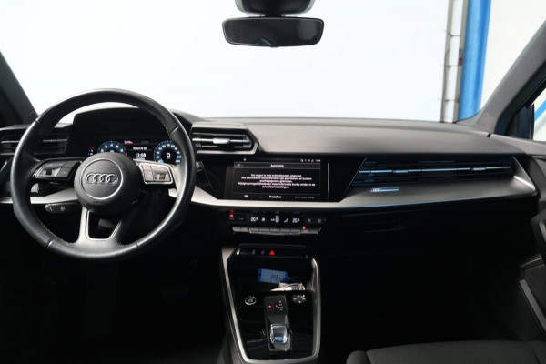 Audi A3 Sportback 35 TFSI Pro Line Automaat - N.A.P. Airco, Cruise, PDC, Carplay.