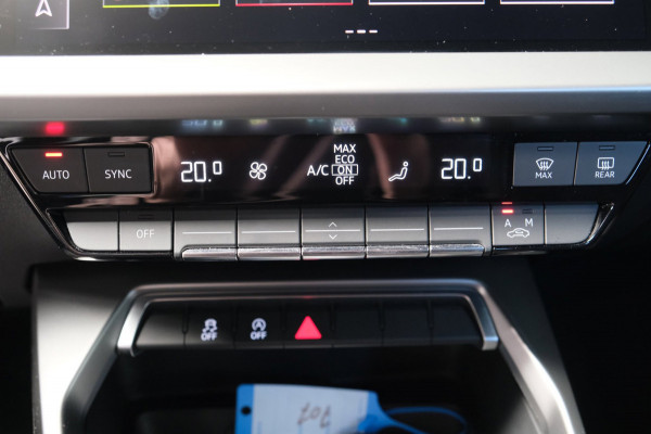 Audi A3 Sportback 35 TFSI Pro Line Automaat - N.A.P. Airco, Cruise, PDC, Carplay.