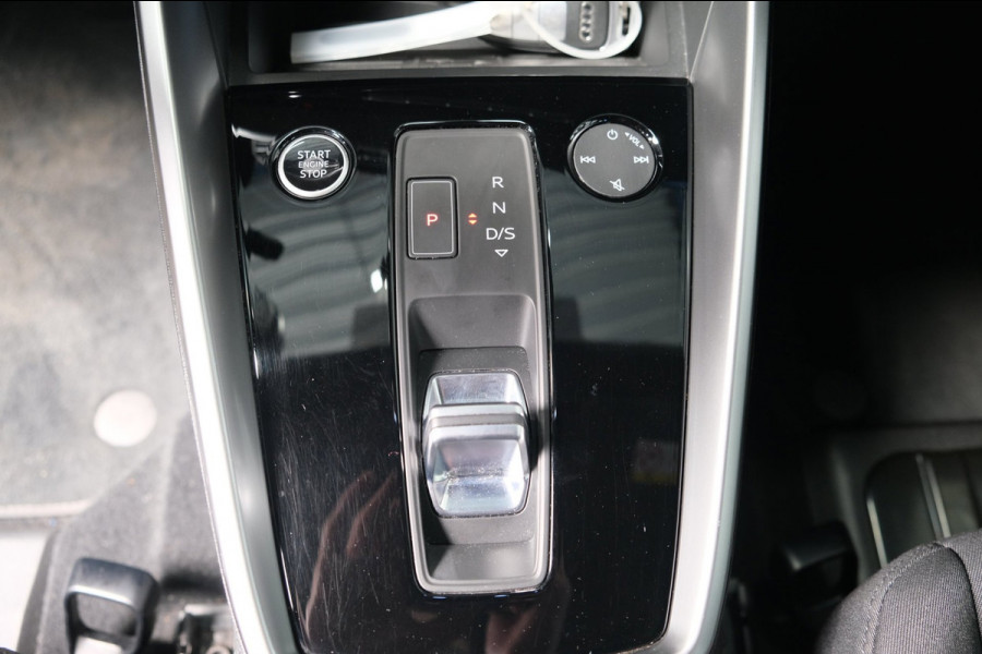 Audi A3 Sportback 35 TFSI Pro Line Automaat - N.A.P. Airco, Cruise, PDC, Carplay.