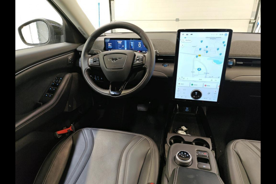 Ford Mustang Mach-E Standard RWD 73 kWh | 55.000 KM | Technology Pack | Bang & Olufsen | Panorama Dak | WORDT VERWACHT!