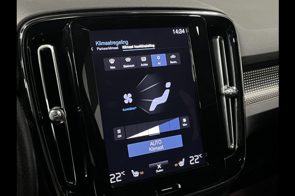 Volvo XC40 2.0 T4 AWD R-Design Trekhaak | Open dak | Stoelverwarming | Achteruitrij camera | Leder | Navigatie