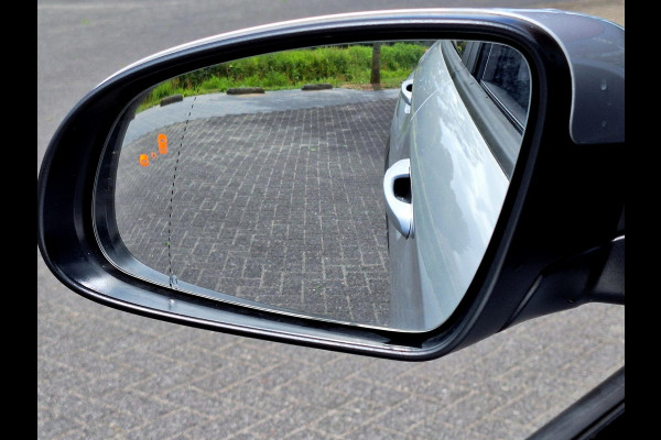 Hyundai Kona EV Fashion 64 kWh | SOH: nnb | 3 fase | Warmtepomp | Trekhaak | Camera | Adaptive CC | Blindspot |