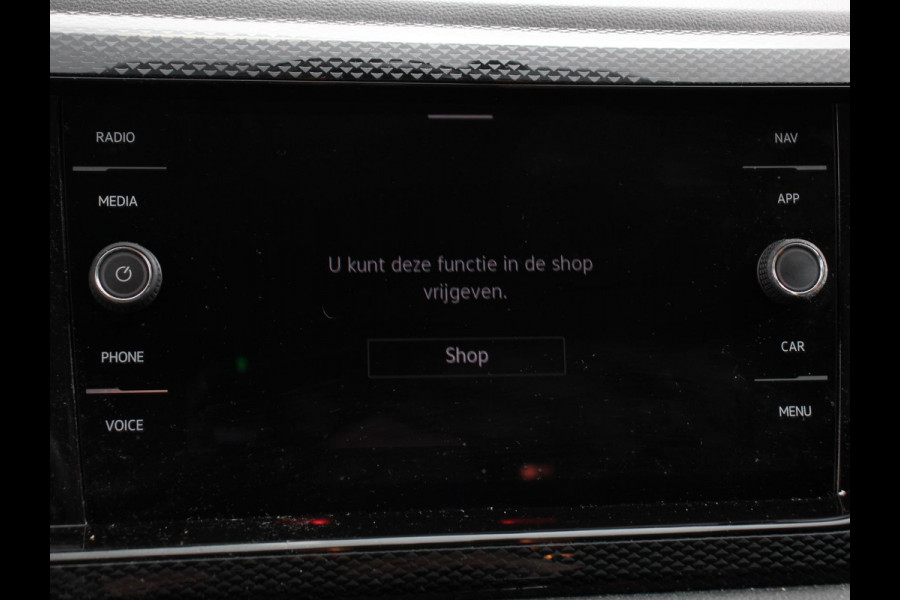 Volkswagen Polo 1.0 TSI Life Navigatie  Digitale Cockpit  Airco  Parkeer sensoren V+A LED  Lichtmetalen Velgen  Bluetooth  Limitter