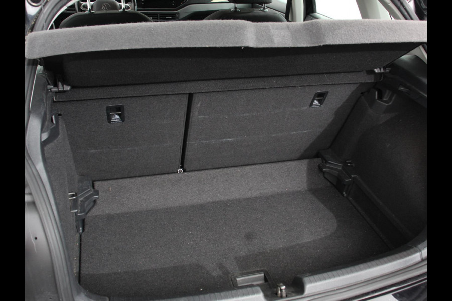 Volkswagen Polo 1.0 TSI Life Navigatie  Digitale Cockpit  Airco  Parkeer sensoren V+A LED  Lichtmetalen Velgen  Bluetooth  Limitter