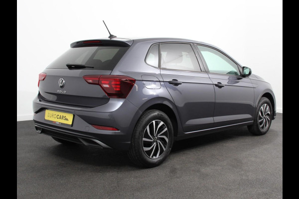 Volkswagen Polo 1.0 TSI 70kW DSG Life Edition Navigatie Apple Carplay/Android Auto Camera Airco Lichtmetalen Velgen Extra Getint Glas