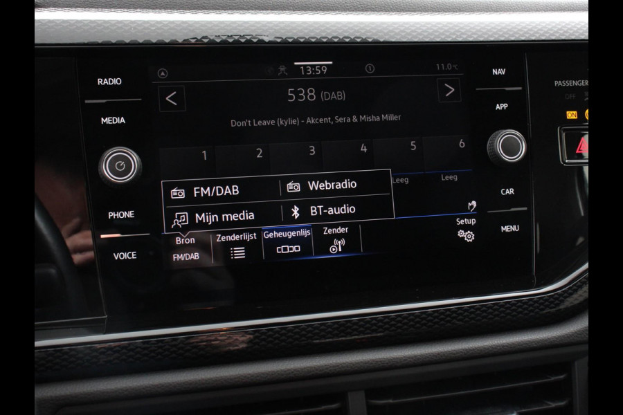 Volkswagen Polo 1.0 TSI 70kW DSG Life Edition Navigatie Apple Carplay/Android Auto Camera Airco Lichtmetalen Velgen Extra Getint Glas