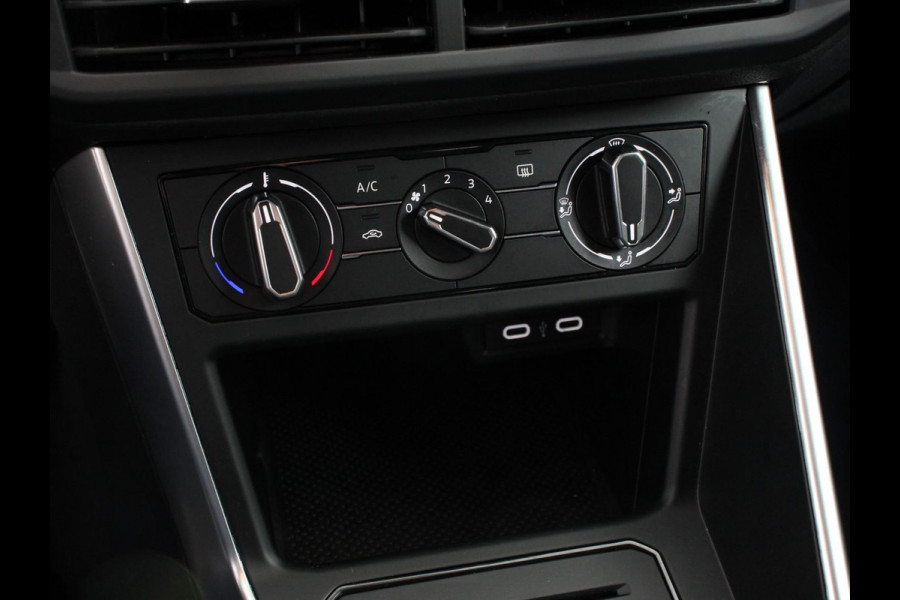 Volkswagen Polo 1.0 TSI 70kW DSG Life Edition Navigatie Apple Carplay/Android Auto Camera Airco Lichtmetalen Velgen Extra Getint Glas