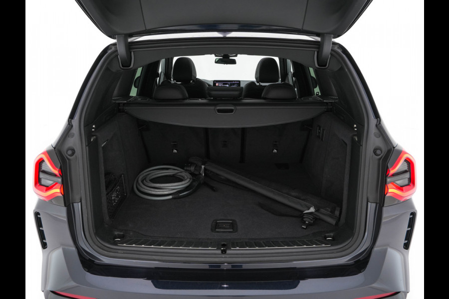 BMW iX3 High Executive 80 kWh [ 3-Fase ] (INCL.BTW) Aut. *PANO | HEAD-UP | LEATHER | ADAPTIVE-CRUISE | FULL-LED | HARMAN/KARDON | TOP-VIEW | BLIND-SPOT | DIGI-COCKPIT | HEATED-COMFORTSEATS | DAB+ | NAVI-FULLMAP | 20''ALU*
