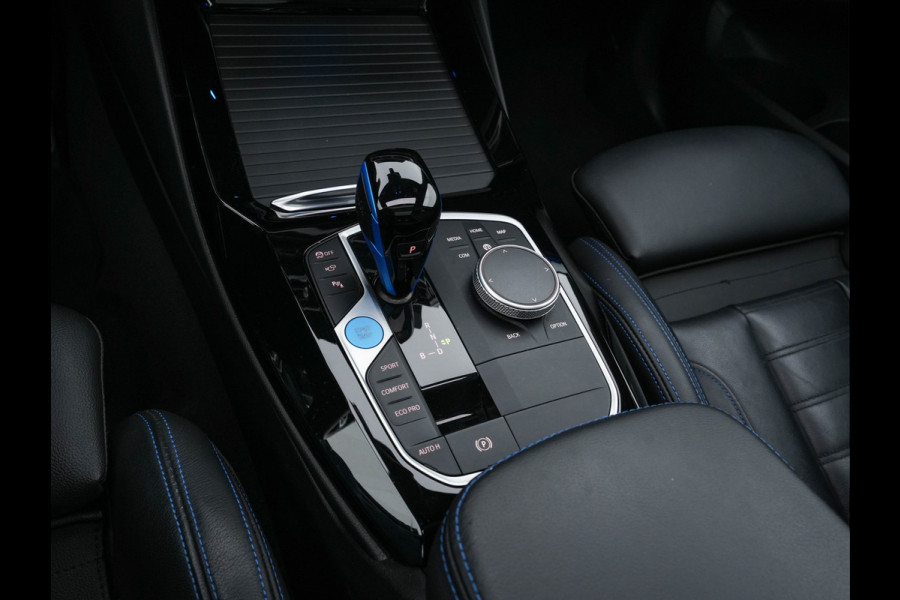 BMW iX3 High Executive 80 kWh [ 3-Fase ] (INCL.BTW) Aut. *PANO | HEAD-UP | LEATHER | ADAPTIVE-CRUISE | FULL-LED | HARMAN/KARDON | TOP-VIEW | BLIND-SPOT | DIGI-COCKPIT | HEATED-COMFORTSEATS | DAB+ | NAVI-FULLMAP | 20''ALU*