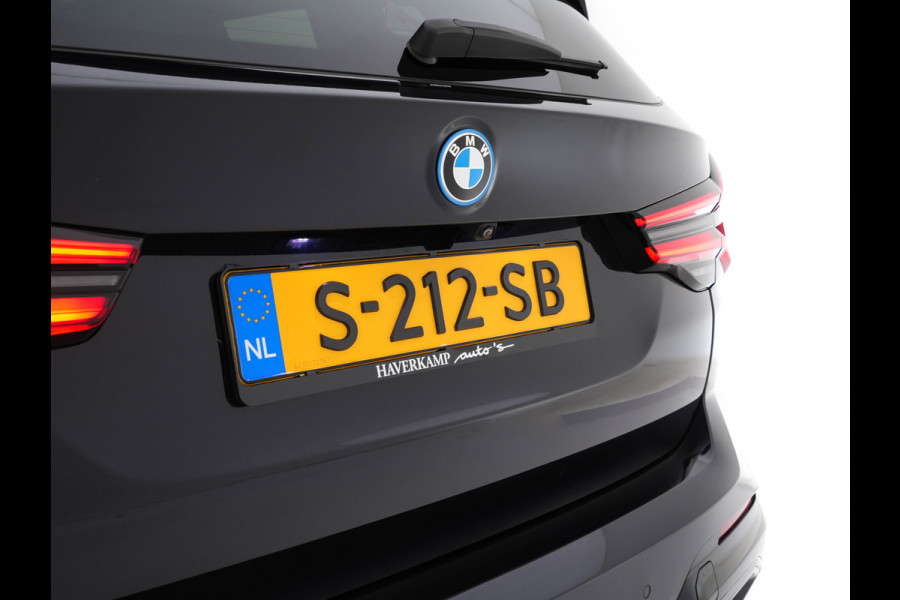 BMW iX3 High Executive 80 kWh [ 3-Fase ] (INCL.BTW) Aut. *PANO | HEAD-UP | LEATHER | ADAPTIVE-CRUISE | FULL-LED | HARMAN/KARDON | TOP-VIEW | BLIND-SPOT | DIGI-COCKPIT | HEATED-COMFORTSEATS | DAB+ | NAVI-FULLMAP | 20''ALU*
