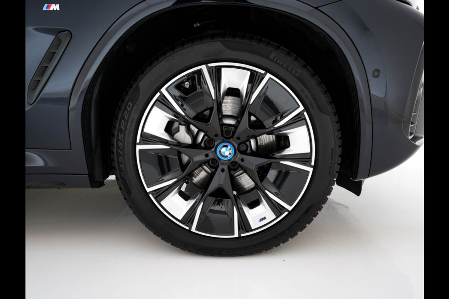 BMW iX3 High Executive 80 kWh [ 3-Fase ] (INCL.BTW) Aut. *PANO | HEAD-UP | LEATHER | ADAPTIVE-CRUISE | FULL-LED | HARMAN/KARDON | TOP-VIEW | BLIND-SPOT | DIGI-COCKPIT | HEATED-COMFORTSEATS | DAB+ | NAVI-FULLMAP | 20''ALU*
