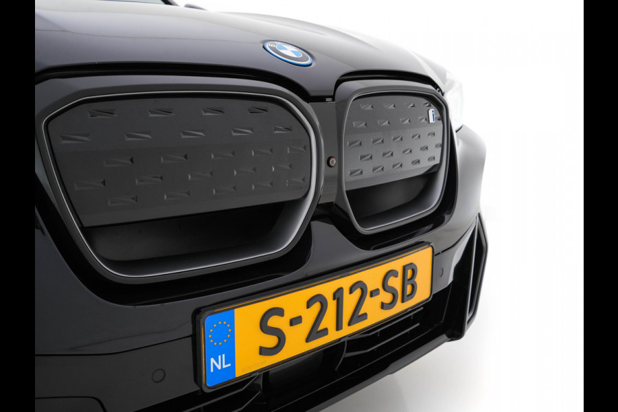 BMW iX3 High Executive 80 kWh [ 3-Fase ] (INCL.BTW) Aut. *PANO | HEAD-UP | LEATHER | ADAPTIVE-CRUISE | FULL-LED | HARMAN/KARDON | TOP-VIEW | BLIND-SPOT | DIGI-COCKPIT | HEATED-COMFORTSEATS | DAB+ | NAVI-FULLMAP | 20''ALU*
