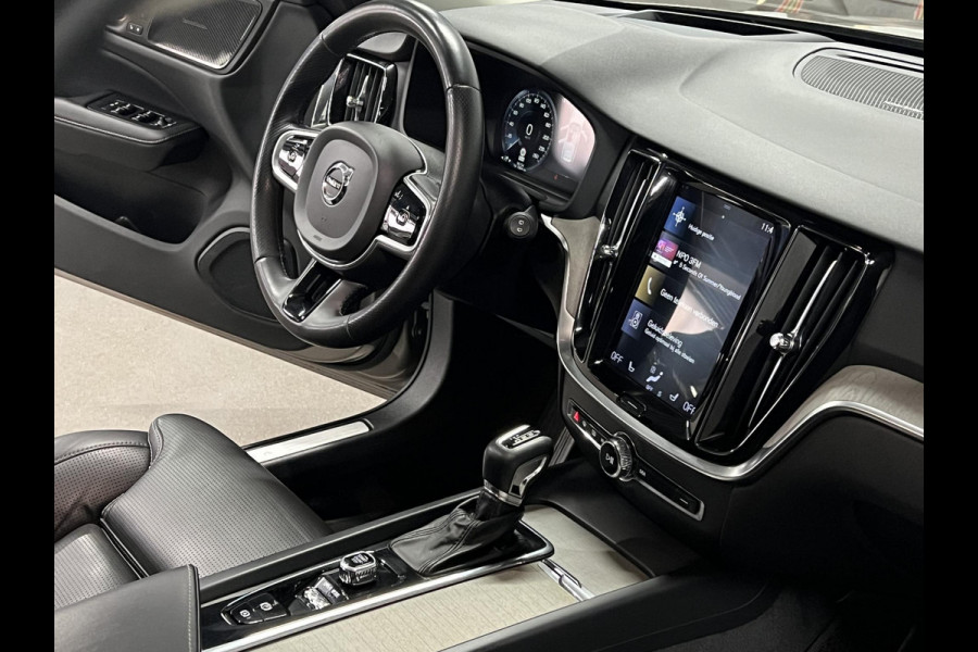 Volvo V60 2.0 T5 Inscription Open dak | Adapt. cruise | Massage | Stoel ventilatie | Head-up | Memory | Harman/Kardon | Stuur-/stoelverwarming