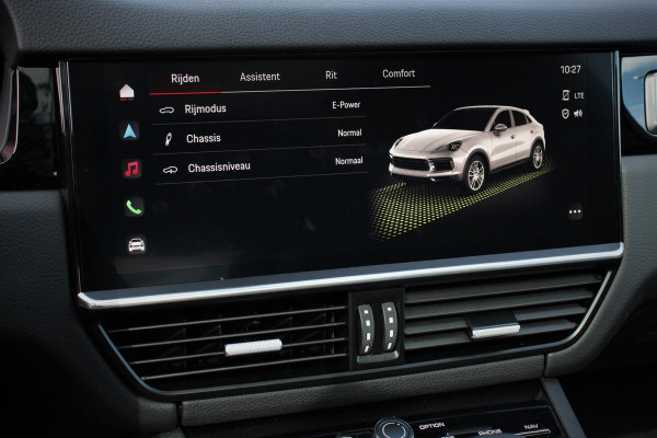 Porsche Cayenne Coupé 3.0 E-Hybrid Platinum Edition Luchtvering Leder Panoramadak Camera Navigatie Elektrisch bedienbare achterklep Apple Carplay/ Android  Lichtmetalen velgen Cruise control Sfeerlichting