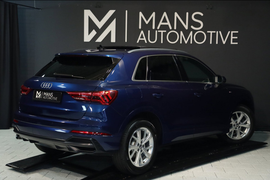 Audi Q3 35 TFSI 3x S Line / PANODAK / CARPLAY / SFEERVERL. / ELEK. STOEL