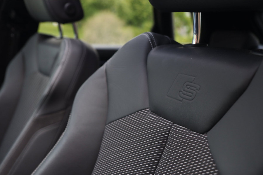 Audi Q3 35 TFSI 3x S Line / PANODAK / CARPLAY / SFEERVERL. / ELEK. STOEL
