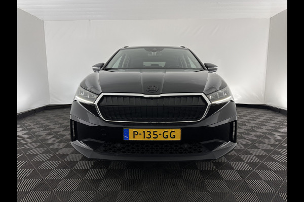 Škoda ENYAQ iV 60 [ 3-Fase ] (INCL-BTW) *LEATHER-FABRIC | FULL-LED | DIGI-COCKPIT | CAMERA | KEYLESS | NAVI-FULLMAP | AMBIENT-LIGHT | ECC | HEATED-COMFORTSEATS | PRIVACY-GLASS | DAB+ | PDC | CRUISE | 19"ALU*