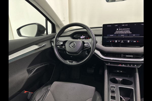 Škoda ENYAQ iV 60 [ 3-Fase ] (INCL-BTW) *LEATHER-FABRIC | FULL-LED | DIGI-COCKPIT | CAMERA | KEYLESS | NAVI-FULLMAP | AMBIENT-LIGHT | ECC | HEATED-COMFORTSEATS | PRIVACY-GLASS | DAB+ | PDC | CRUISE | 19"ALU*