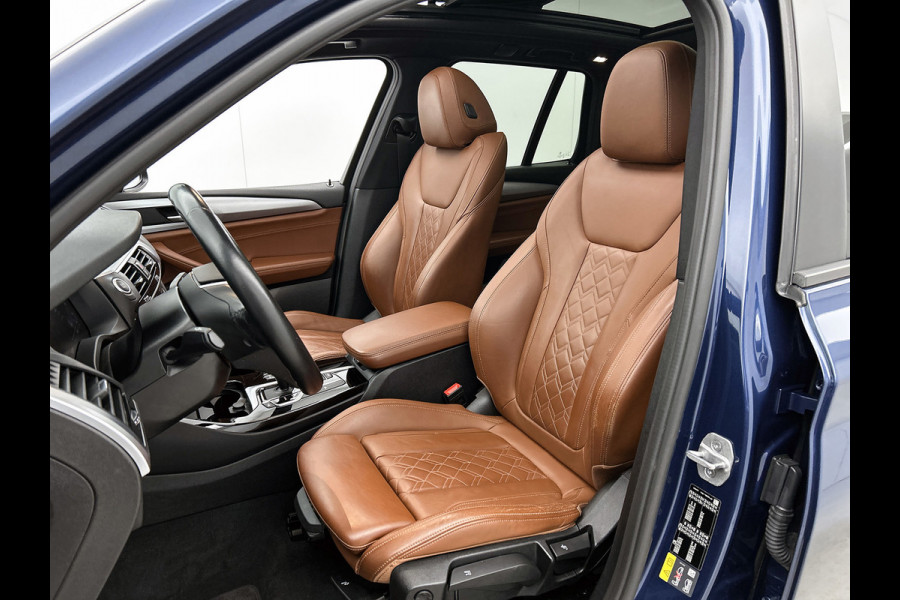 BMW X3 XDrive30e High Executive(Goed onderH, Panorama, Carplay, Camera, StoelV, Parkeersensoren V+A, Etc)