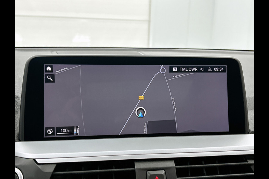 BMW X3 XDrive30e High Executive(Goed onderH, Panorama, Carplay, Camera, StoelV, Parkeersensoren V+A, Etc)