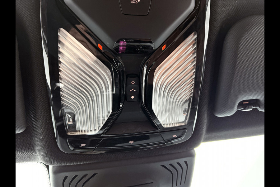 BMW X3 XDrive30e High Executive(Goed onderH, Panorama, Carplay, Camera, StoelV, Parkeersensoren V+A, Etc)
