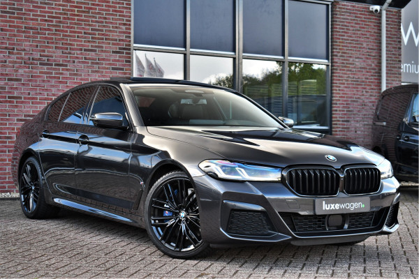 BMW 5 Serie 545e xDrive M-Sport Pano Comfseat HUD ACC H/K 360 Laser