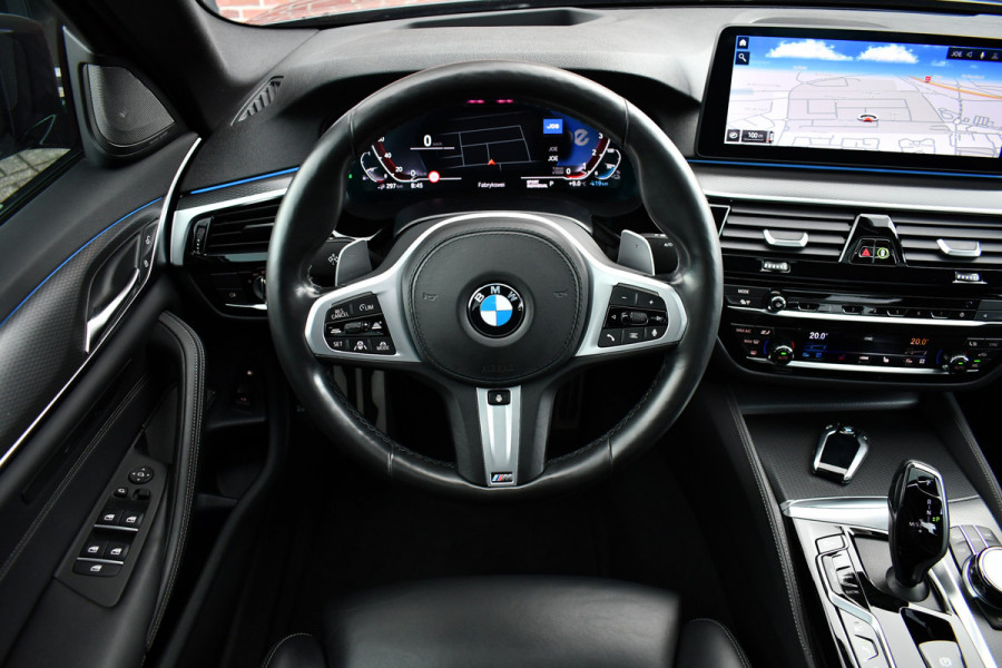 BMW 5 Serie 545e xDrive M-Sport Pano Comfseat HUD ACC H/K 360 Laser