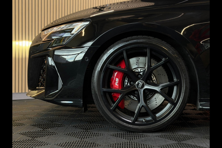 Audi RS3 Limousine 2.5 TFSI RS 3 quattro BTW|PANO|SONOS|HuD|MATRIX|ACC|KEYLESS|CARPLAY|FABRIEKSGARANTIE|2025|DODEHOEK|BOMVOL!
