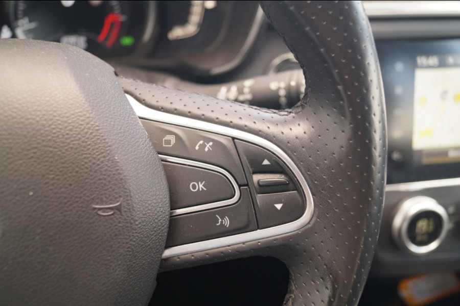 Renault Kadjar 1.3 TCe 140pk Black Edition -NAVI-ECC-TREKHAAK-
